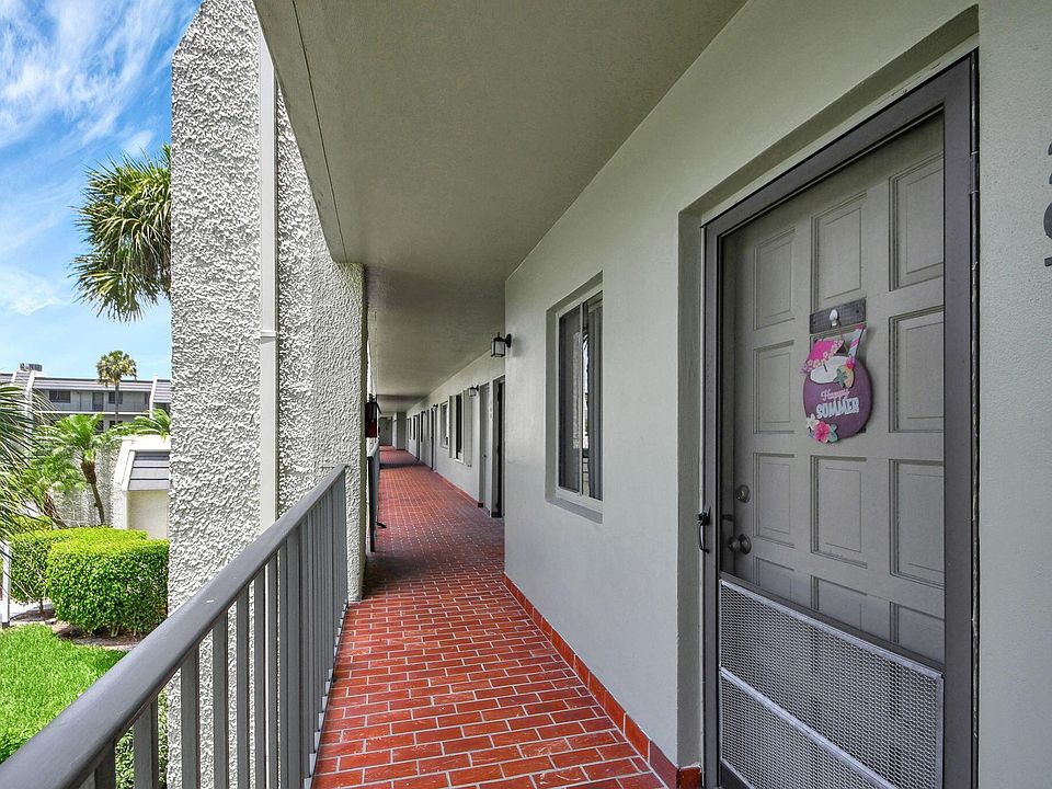 1st image of 4110 Tivoli Ct APT 207