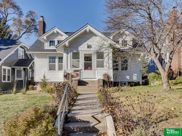 1510 S 52nd St, Omaha, NE 68106