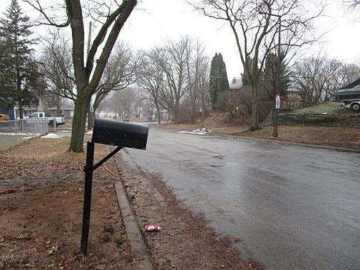 5th image of 1616 Park St