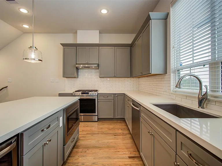 2810 Grand Fountains Dr #B — Photo 17