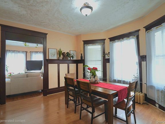 5th image of 136 Lincoln Place