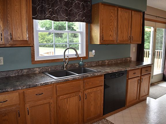 5th image of 487 County Road 2570 E