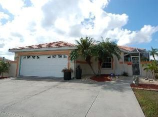 21107 Edgewater Dr, Pt Charlotte, FL 33952