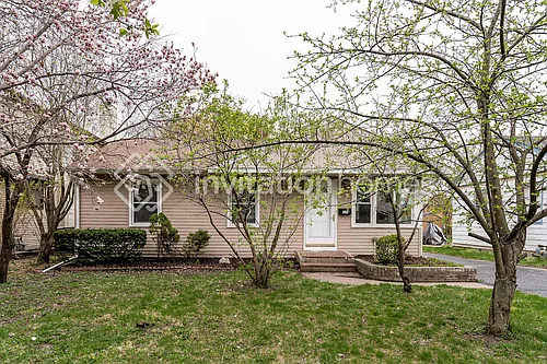 321 S Yale Ave Photo 1 321 S Yale Ave Photo 1