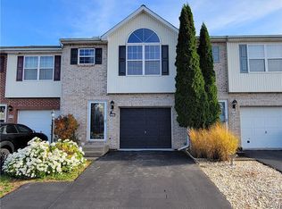 4200 Cheyenne Ct N, Schnecksville, PA 18078