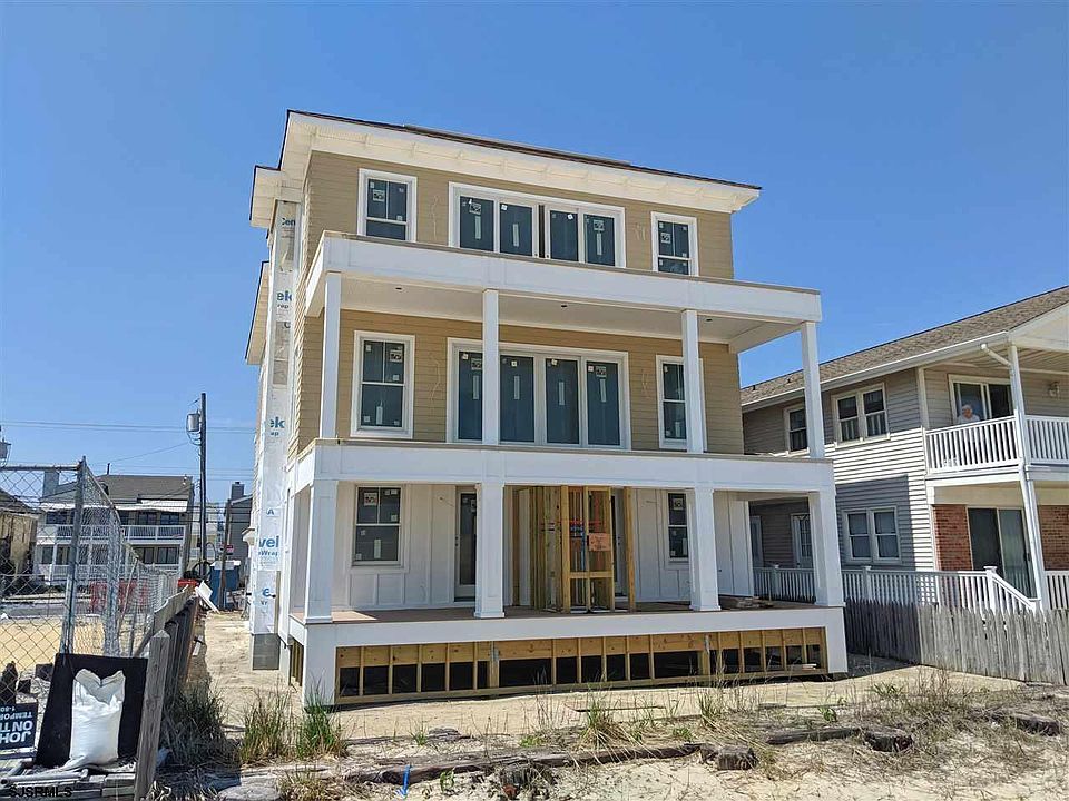 1st image of 4827 Central Avenue Floor #2