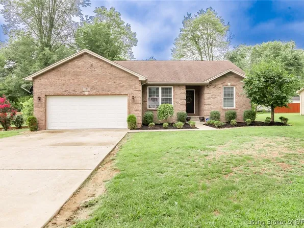 440 S Shady Lane, Austin, IN 47102