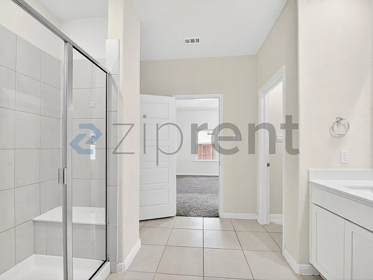 13400 Manuel Dr — Photo 15