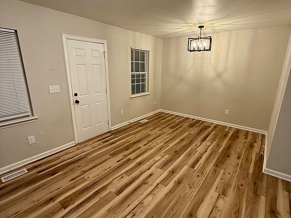 4th image of 3716 Beaux St