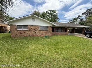2171 Popps Ferry Rd, Biloxi, MS 39532