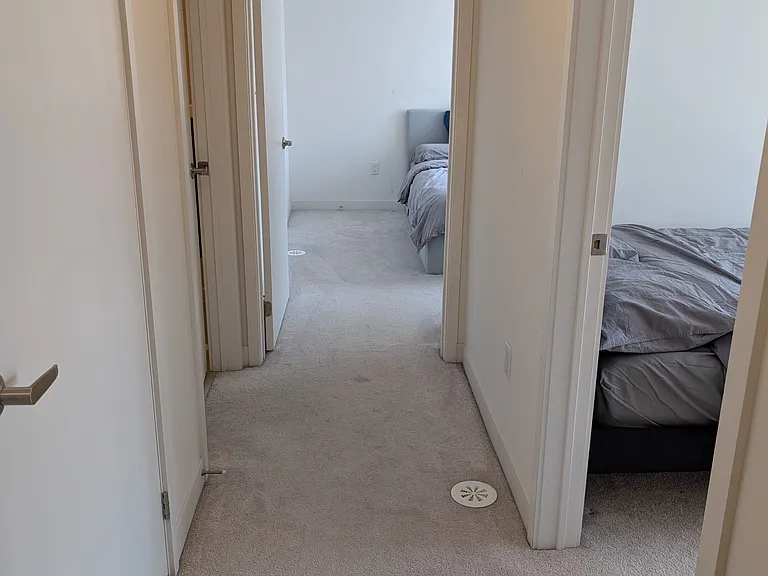 60 Orchid Place Dr #15 — Photo 13