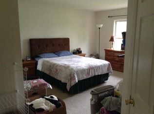 34 Bramble Ct #305, Hamburg, NJ 07419