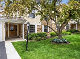 1180 Northbury Ln APT B1, Wheeling, IL