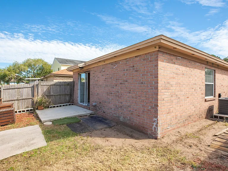 2548 Americas Cup Cir E — Photo 20