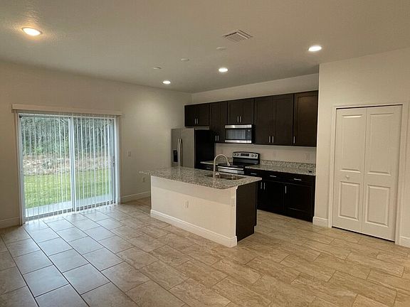 2nd image of 2705 SW 153rd Place Rd