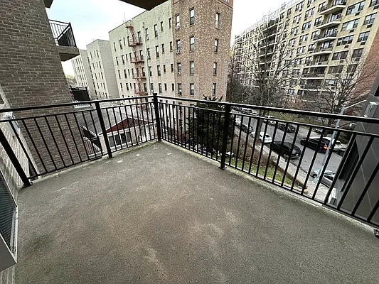 Rented by Marquis Real Estate Services | media 7