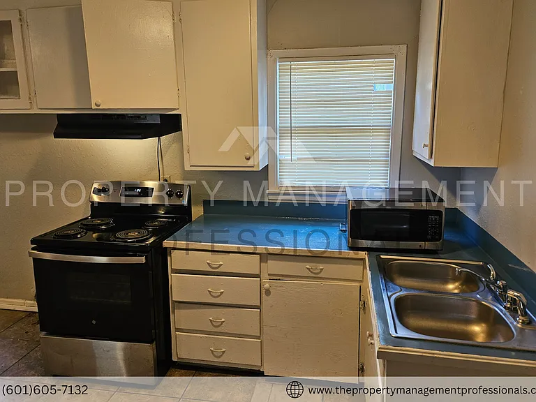 1324 Marydale Dr — Photo 12