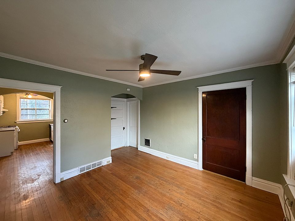 1st image of 2117 Cleveland Pl #1E