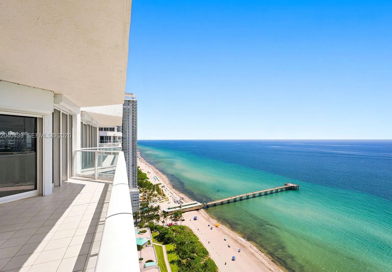 Oceania Ii Condo — Photo 1