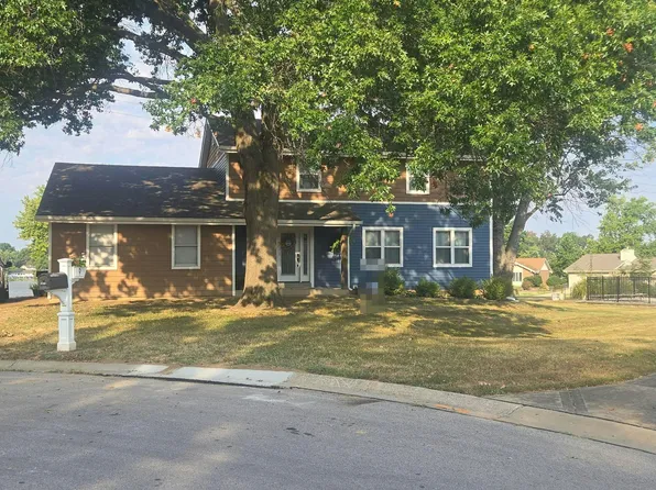 9 Morgat Ct, Lake Saint Louis, MO 63367