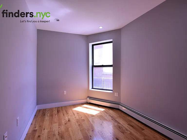 315 Alexander Ave #5R — Photo 8