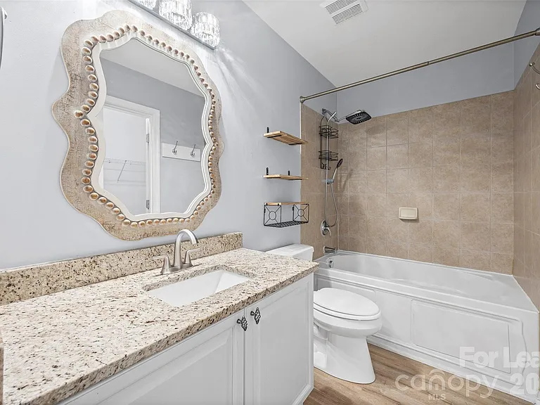 2052 Shady Pond Dr — Photo 18