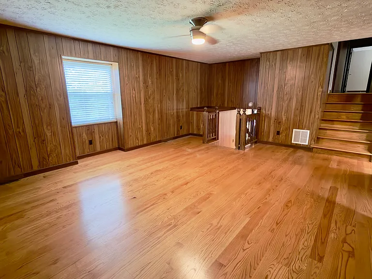 12708 Pony Express Dr — Photo 17