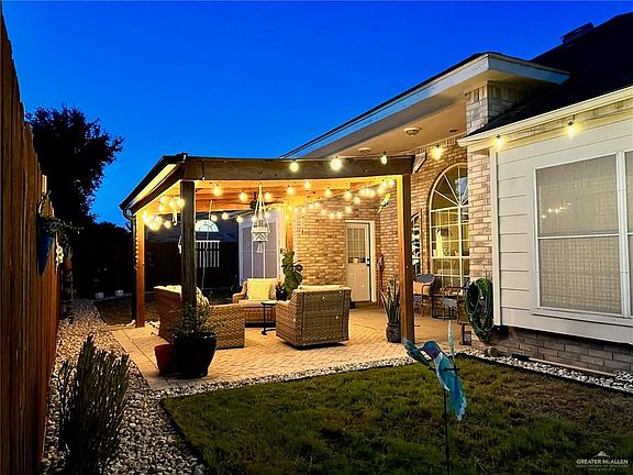 5th image of 6807 N 36th Ln