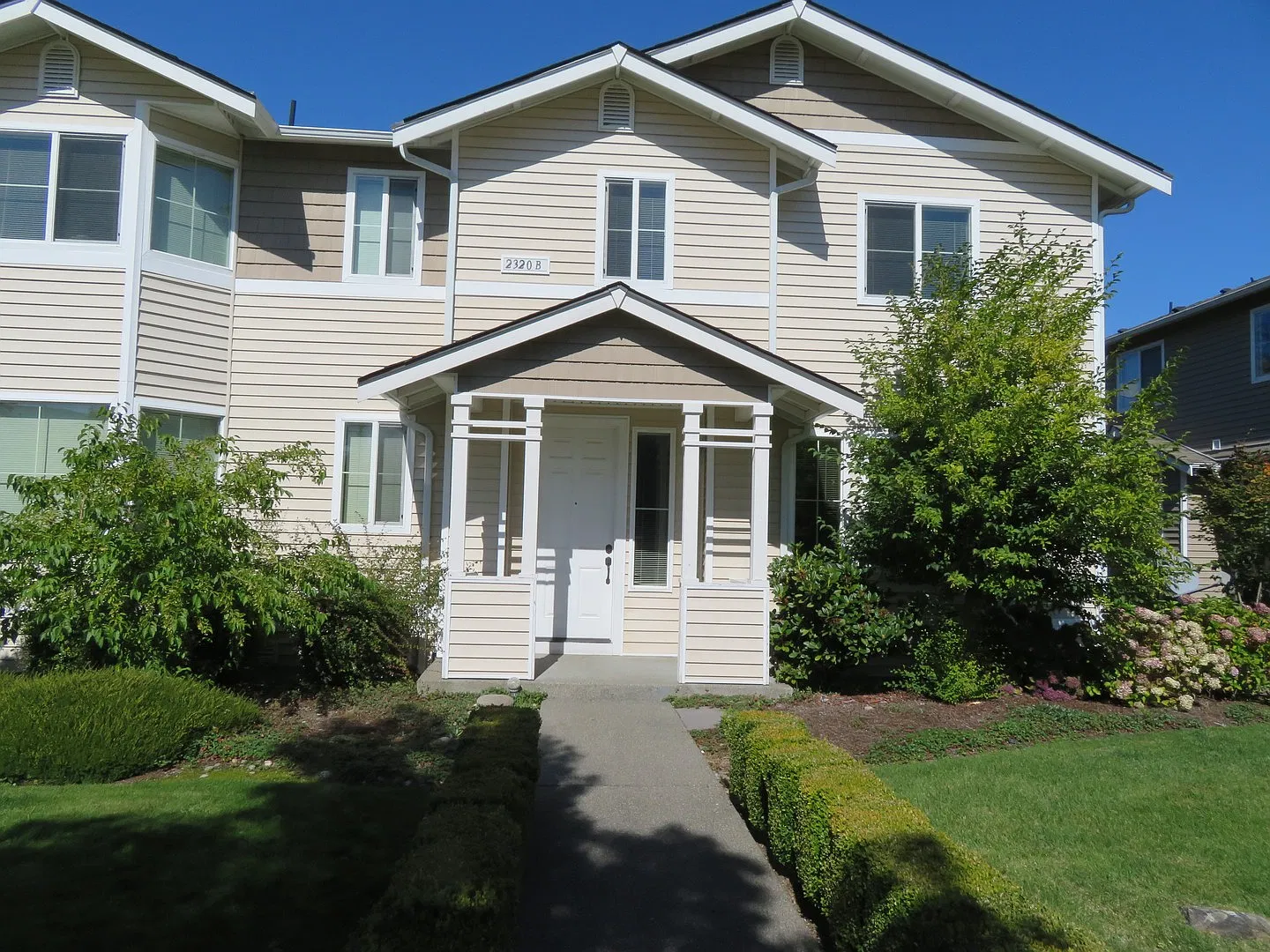 2320 Simmons Street Unit B, DuPont, WA 98327 — Photo 1