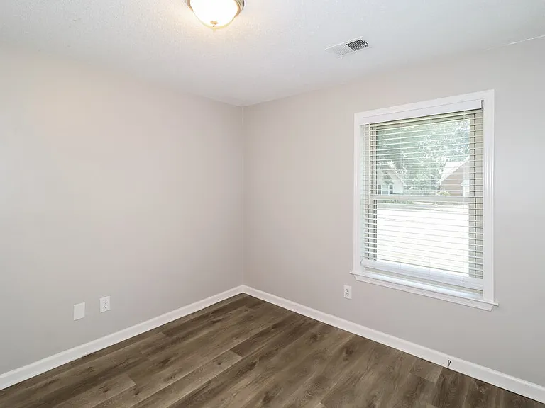 1366 Sandy Stone Ln — Photo 12