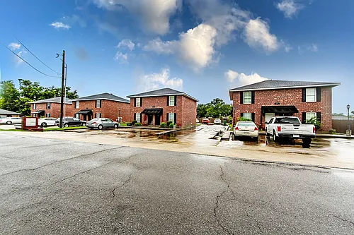 2314 Saint Bernard St Photo 1