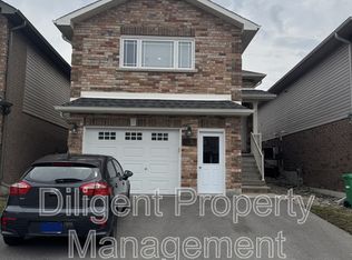 267 Louden Ter, Peterborough, ON K9J 0C3