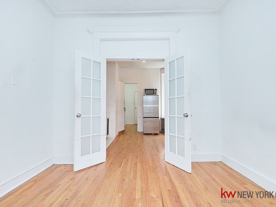 1st image of 120 Macdougal St APT 6
