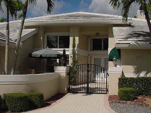 3rd image of 5999 NW 62nd Ter