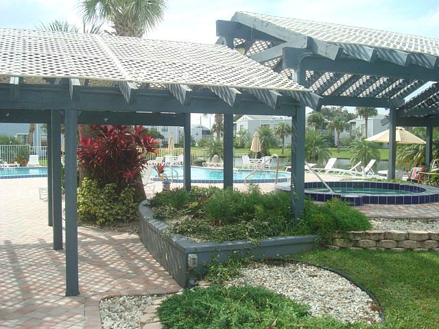 1st image of 3688 Southpointe Dr