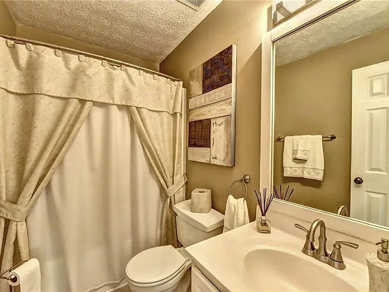 3940 Piper Glen Dr — Photo 30