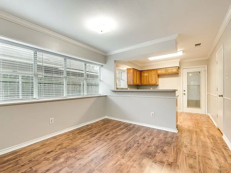 6108 Paradise Dr — Photo 8