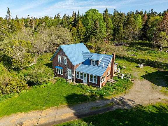 3rd image of 1155 Boot Cove Road