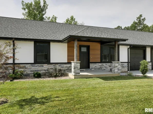 2805 N 23rd St, Quincy, IL 62305