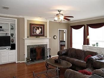 2nd image of 3705 Sandhurst Dr