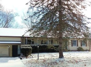 415 Diggles Pl, Highland Lakes, NJ 07422