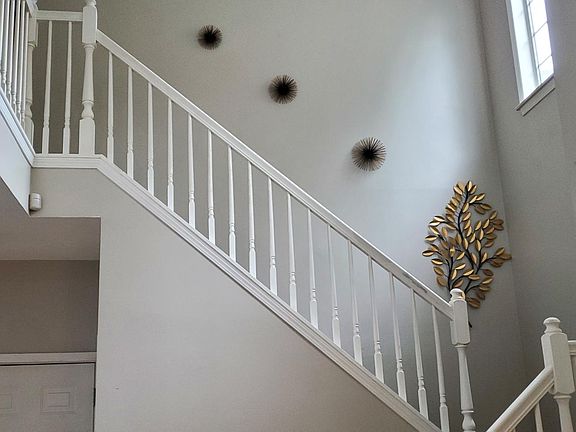 4th image of 2248 Creekway Dr