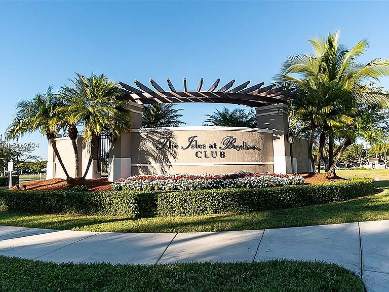 1st image of 22551 SW 88th Pl Unit 303-1