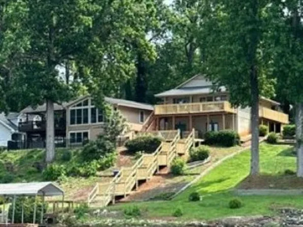227 Lyman Lake Rd, Lyman, SC 29365