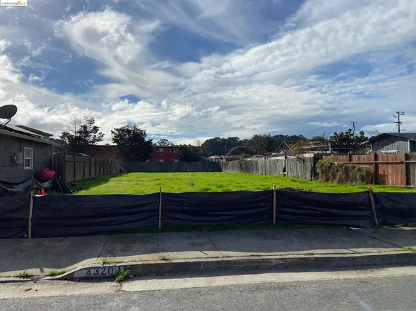 4320 Sycamore Ave, Richmond, CA 94804