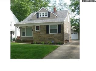 3890 Salisbury Rd, South Euclid, OH 44121