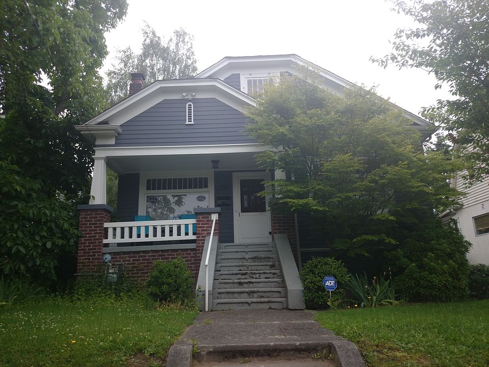 1st image of 7720 32nd Ave NW