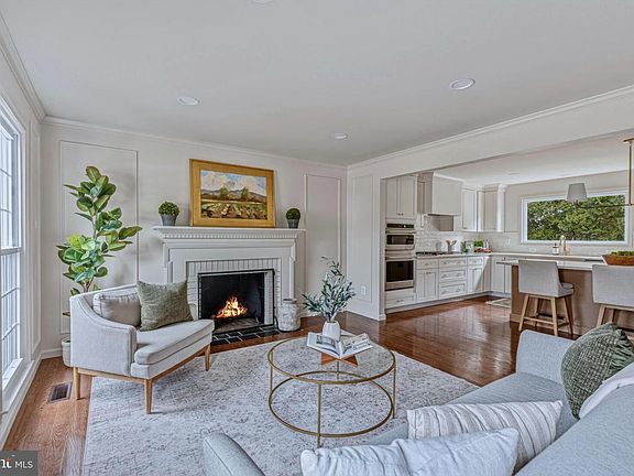 5th image of 1331 Deep Run Ln