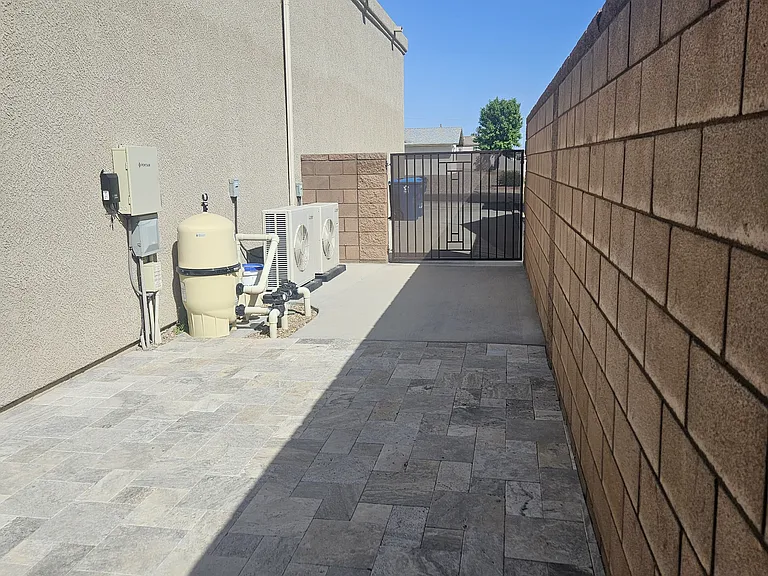 3474 Big Chief Dr — Photo 21