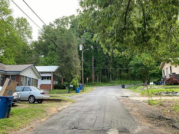 4th image of 1313 9th Ave